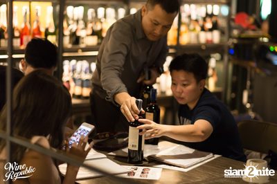 Saturday Night at Wine Republic Thonglor — photo 83
