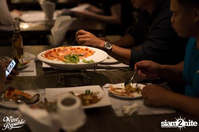 Saturday Night at Wine Republic Thonglor — photo 94