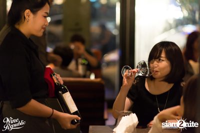 Saturday Night at Wine Republic Thonglor — photo 97