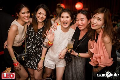 Leo presents Thonglor Len Sod at Central World (Album 1) — photo 87