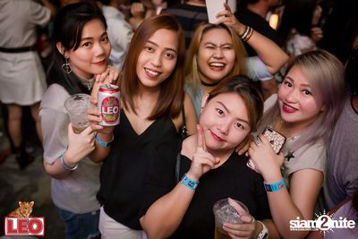 Leo presents Thonglor Len Sod at Central World (Album 1) — photo 127