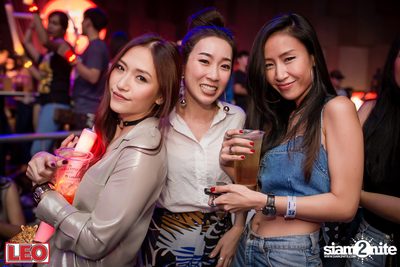 Leo presents Thonglor Len Sod at Central World (Album 1) — photo 131