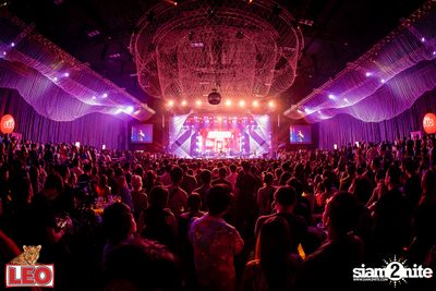 Leo presents Thonglor Len Sod at Central World (Album 1) — photo 153