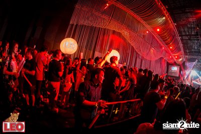 Leo presents Thonglor Len Sod at Central World (Album 1) — photo 155