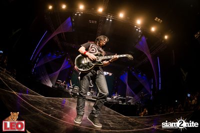 Leo presents Thonglor Len Sod at Central World (Album 1) — photo 176