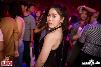 Leo presents Thonglor Len Sod at Central World (Album 1) — photo 200