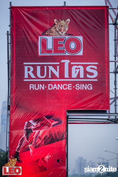 LEO RunTRI: Run Dance Sing at Airport Link Makkasan — photo 2