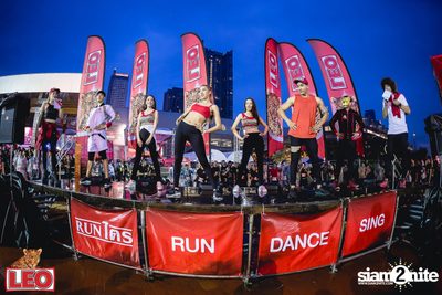 LEO RunTRI: Run Dance Sing at Airport Link Makkasan — photo 27