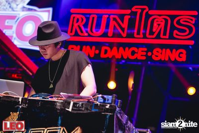 LEO RunTRI: Run Dance Sing at Airport Link Makkasan — photo 186