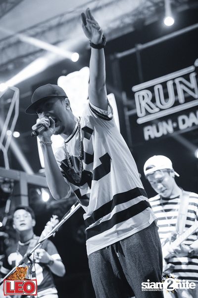 LEO RunTRI: Run Dance Sing at Airport Link Makkasan — photo 244
