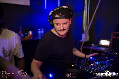 Dope as Funk: Chok Dee at Whiteline — photo 110