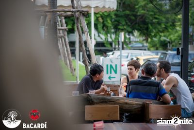 งาน Friends of Friends Afternoon Session ที่ รูทส์ — photo 14