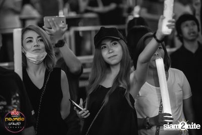 Leo presents Thonglor Len Sod at Central World (Album 2) — photo 36