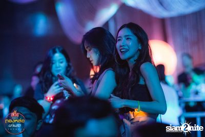 Leo presents Thonglor Len Sod at Central World (Album 2) — photo 44