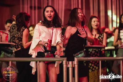 Leo presents Thonglor Len Sod at Central World (Album 2) — photo 91