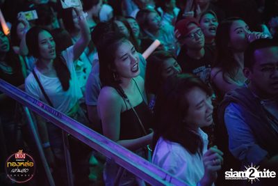 Leo presents Thonglor Len Sod at Central World (Album 2) — photo 115