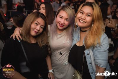 Leo presents Thonglor Len Sod at Central World (Album 2) — photo 122