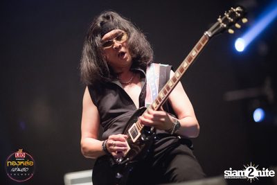 Leo presents Thonglor Len Sod at Central World (Album 2) — photo 217