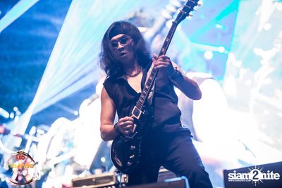 Leo presents Thonglor Len Sod at Central World (Album 2) — photo 228