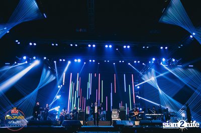 Leo presents Thonglor Len Sod at Central World (Album 3) — photo 3