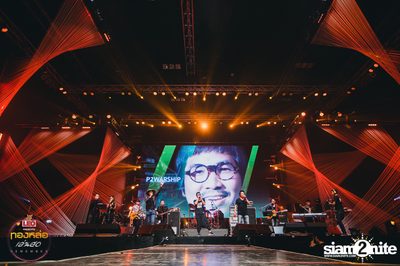 Leo presents Thonglor Len Sod at Central World (Album 3) — photo 4