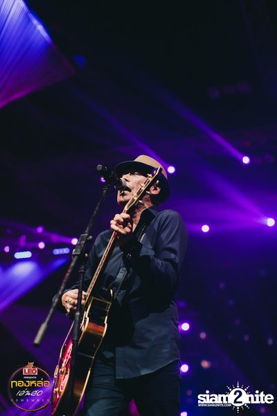Leo presents Thonglor Len Sod at Central World (Album 3) — photo 21