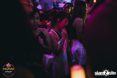 Leo presents Thonglor Len Sod at Central World (Album 3) — photo 78