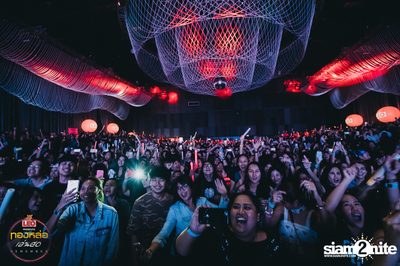 Leo presents Thonglor Len Sod at Central World (Album 3) — photo 88