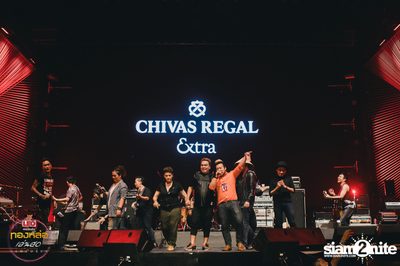 Leo presents Thonglor Len Sod at Central World (Album 3) — photo 132