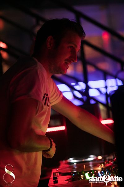 Tasty Tuesdays - Models Night at 8 On Eleven — photo 32