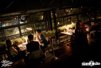 Saturday Night at Wine Republic Thonglor — photo 15