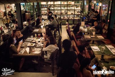 Saturday Night at Wine Republic Thonglor — photo 17