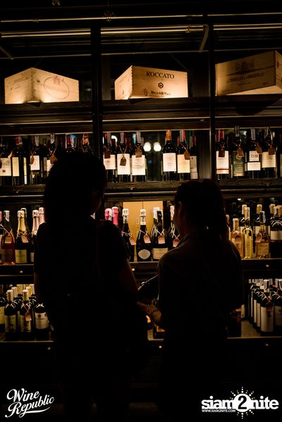Saturday Night at Wine Republic Thonglor — photo 24
