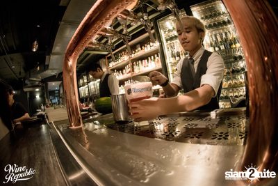 Saturday Night at Wine Republic Thonglor — photo 27