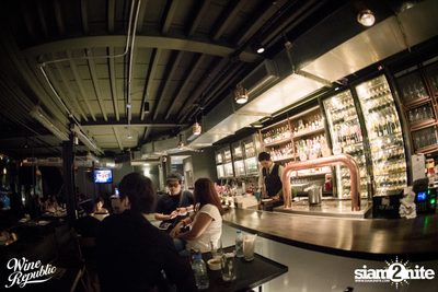Saturday Night at Wine Republic Thonglor — photo 28