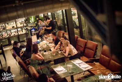 Saturday Night at Wine Republic Thonglor — photo 40
