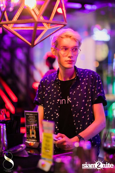 Tasty Tuesdays - Models Night at 8 On Eleven — photo 2