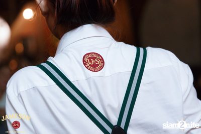 คืนวันศุกร์ ที่ สวีท ซิกซ์ทีน — photo 55