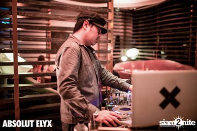 Full Moon Party at VOGUE Lounge — photo 3
