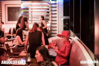 Full Moon Party at VOGUE Lounge — photo 16