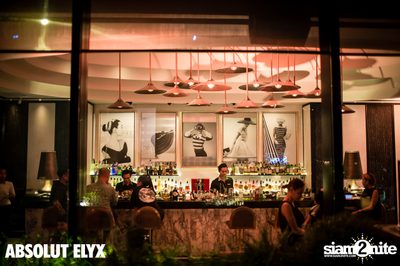 Full Moon Party at VOGUE Lounge — photo 31