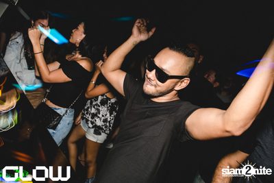 UC Reunion | Dan Buri's Dirty 30 at Glow — photo 68
