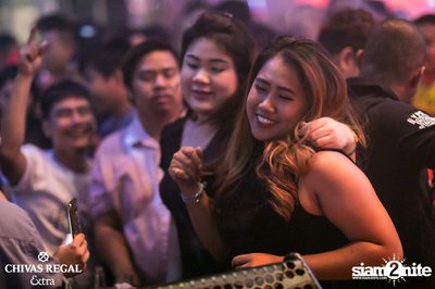 Slot Machine Live ที่ ดิฟเฟอร์ ผับ พัทยา — photo 21