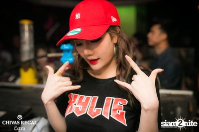 Slot Machine Live ที่ ดิฟเฟอร์ ผับ พัทยา — photo 35