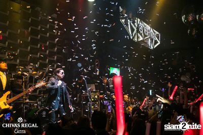 Slot Machine Live ที่ ดิฟเฟอร์ ผับ พัทยา — photo 68