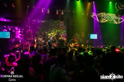 Slot Machine Live ที่ ดิฟเฟอร์ ผับ พัทยา — photo 78