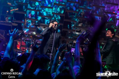 Slot Machine Live ที่ ดิฟเฟอร์ ผับ พัทยา — photo 82