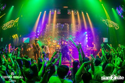 Slot Machine Live ที่ ดิฟเฟอร์ ผับ พัทยา — photo 102