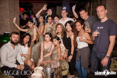 แม็กกี้ ชูส์ นำเสนอ Chocolates and Champagne — photo 88