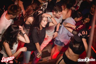 DJ Trife Live ที่ ชูการ์ คลับ — photo 74